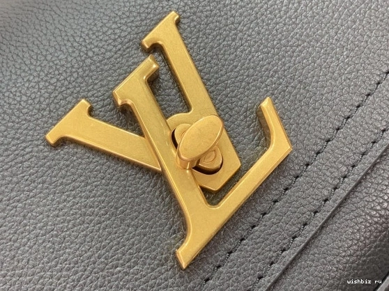 WIS LOCKME CHAIN PM LOUIS VUITTON 0725